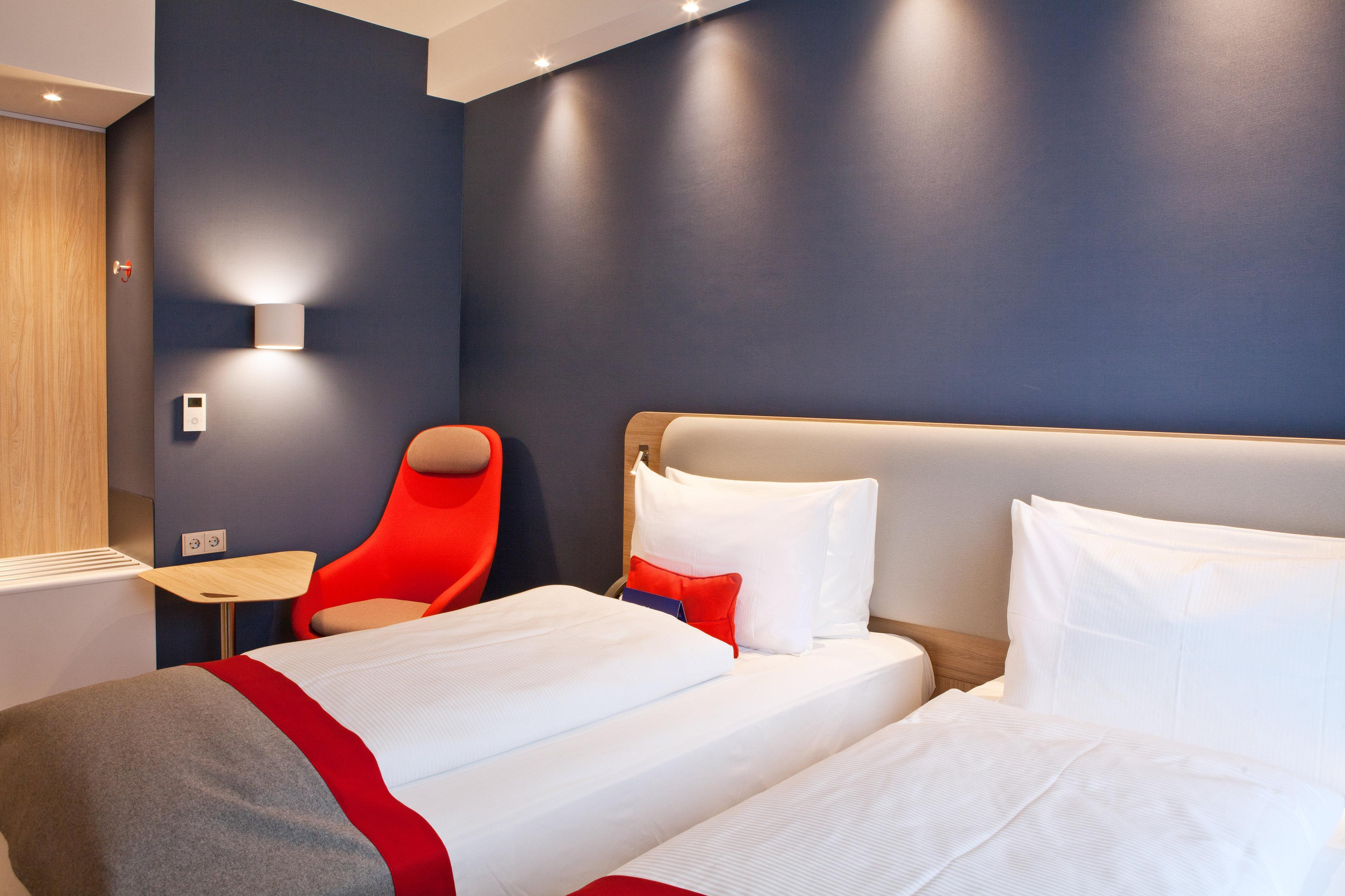 Holiday Inn Express - Muelheim - Ruhr, An Ihg Hotel Mülheim an der Ruhr Екстериор снимка